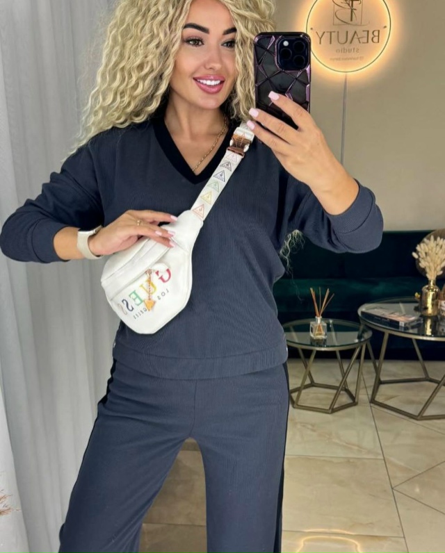 Костюм 23077546