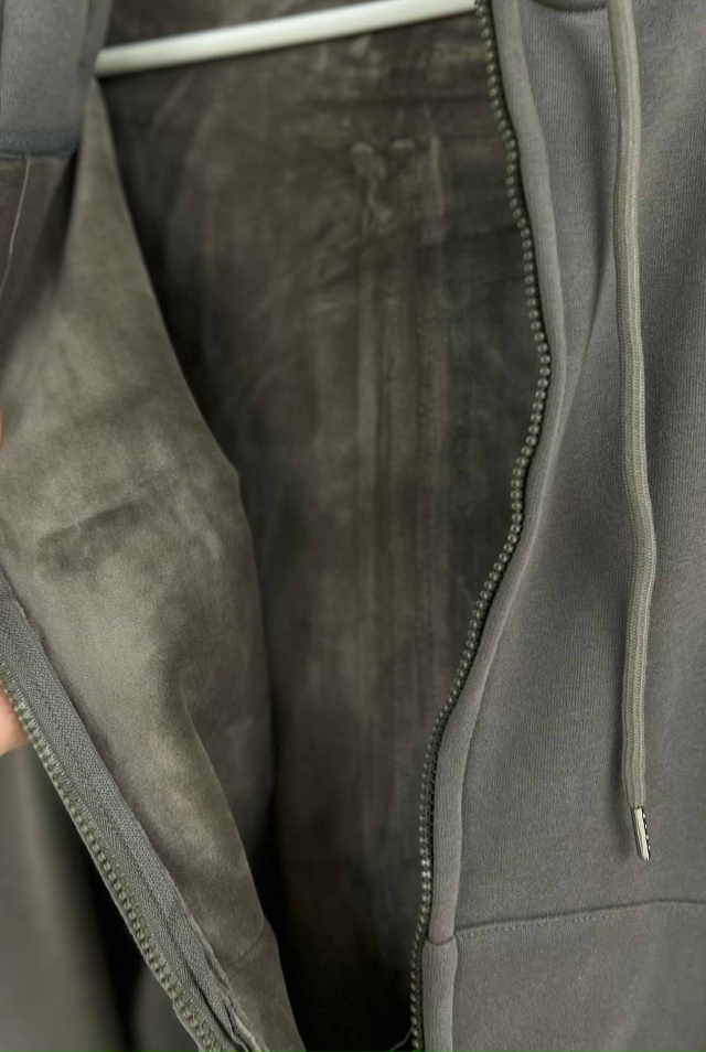 Спортивный костюм 23078707