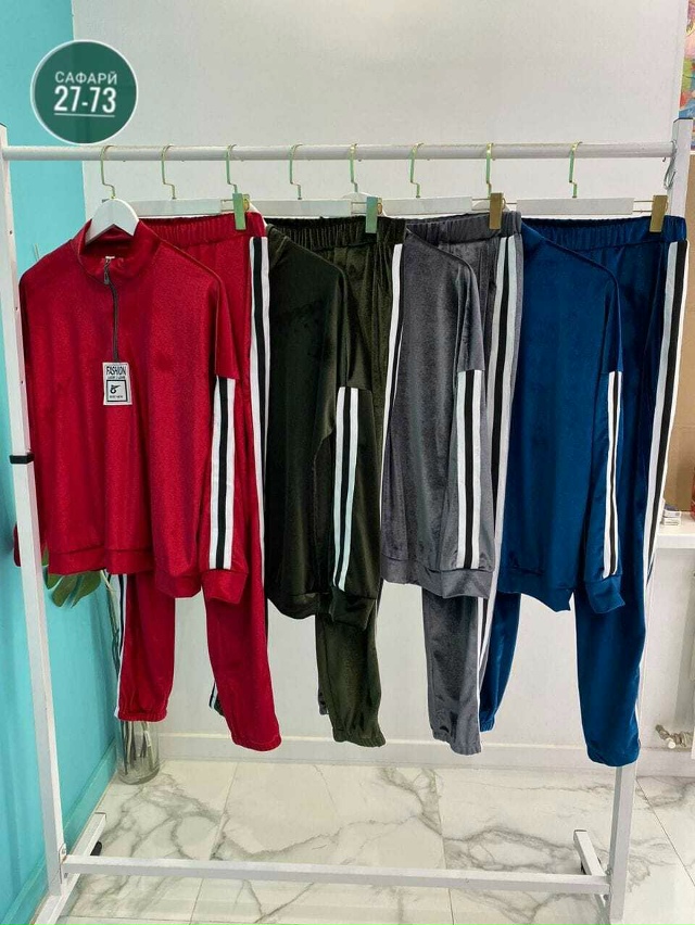 Спортивный костюм 23080418