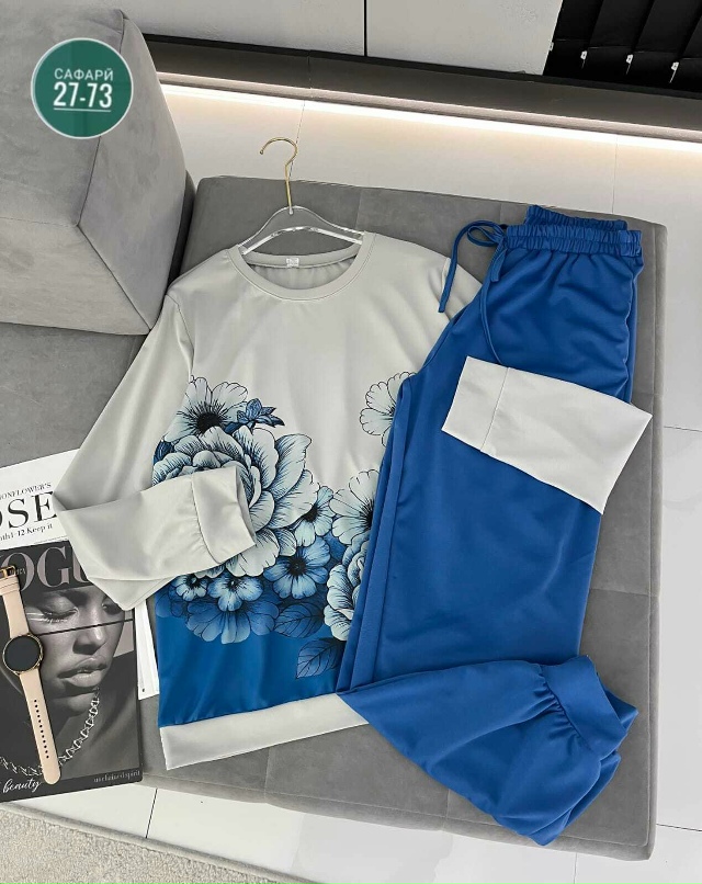 Спортивный костюм 23080415