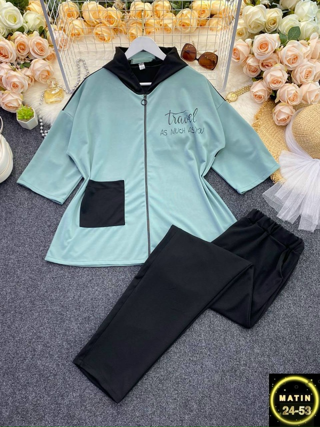 Спортивный костюм 23079660