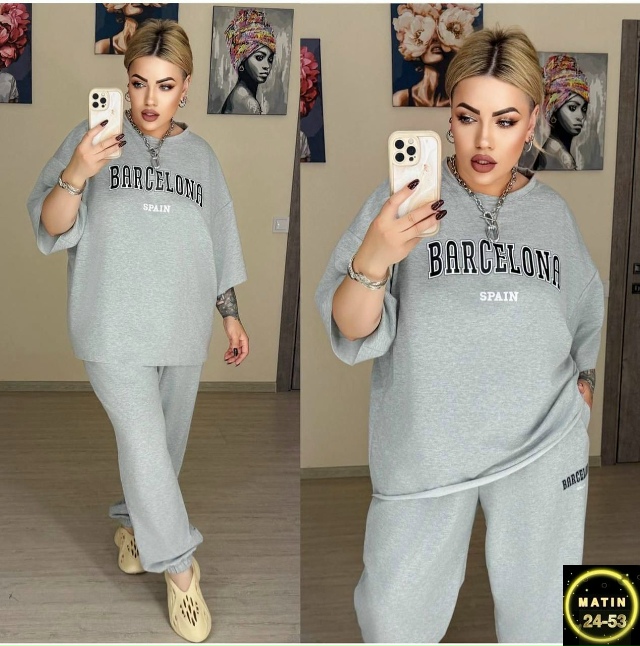 Спортивный костюм 23079655