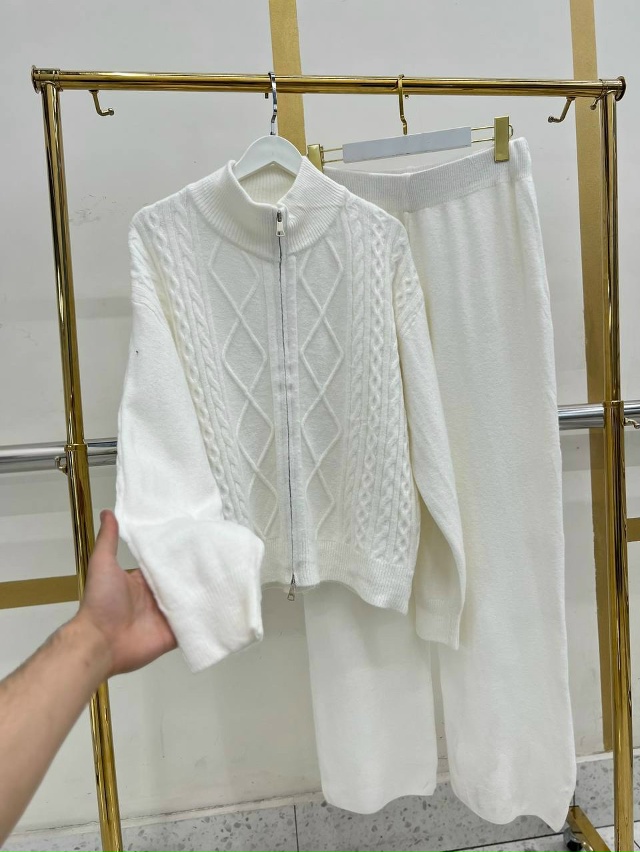 Костюм 23082022