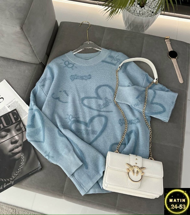 Свитер 23082939