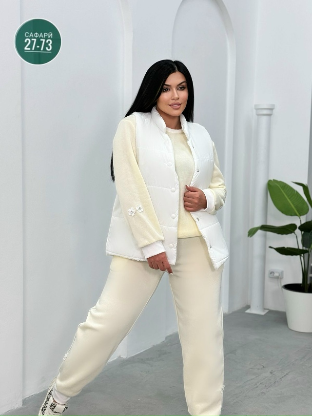 Спортивный костюм 23082781