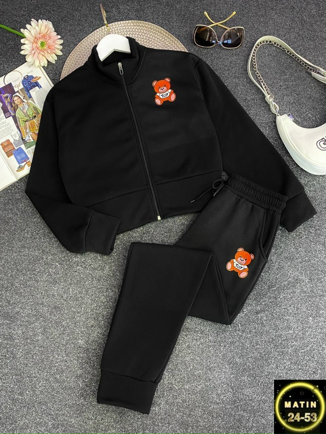 Спортивный костюм 23082820