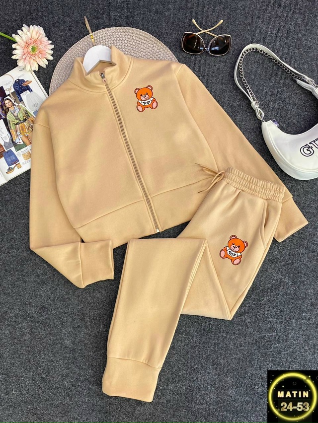 Спортивный костюм 23082820