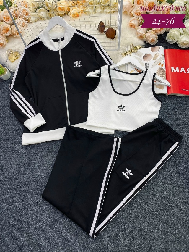 Спортивный костюм 23086546