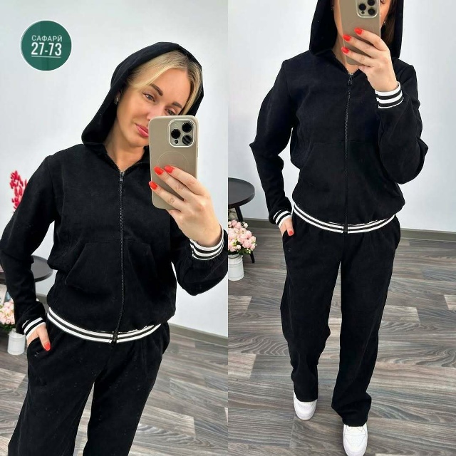 Спортивный костюм 23088301