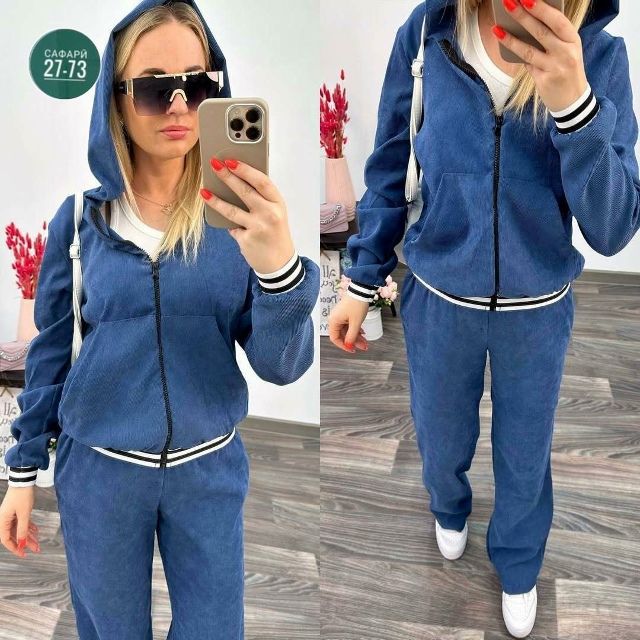 Спортивный костюм 23088301