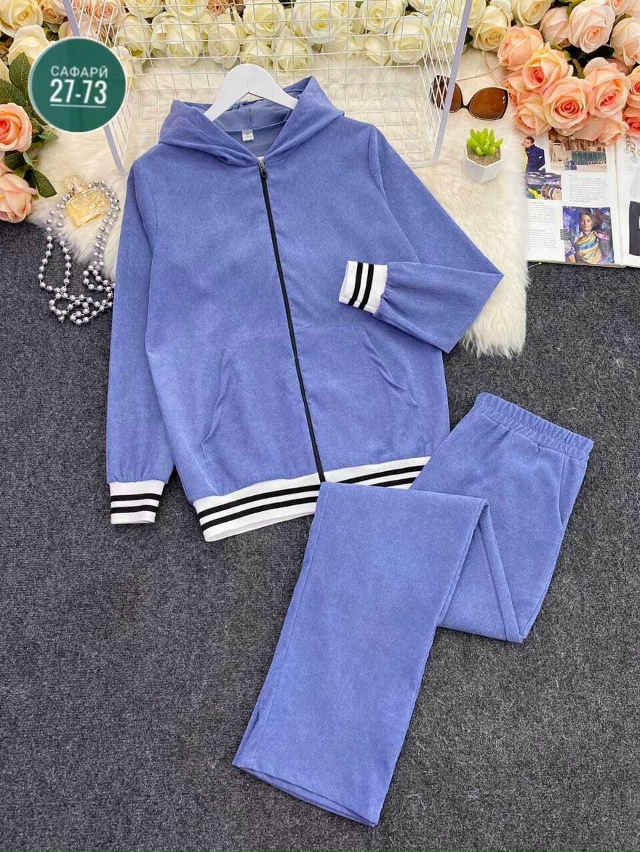 Спортивный костюм 23088301