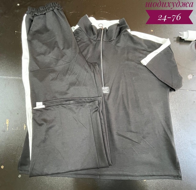 Спортивный костюм 23089373