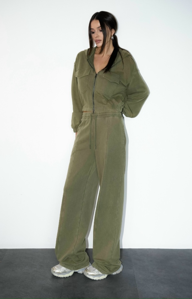 Костюм 23094220