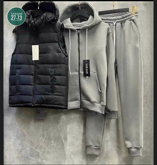 Спортивный костюм 23094786