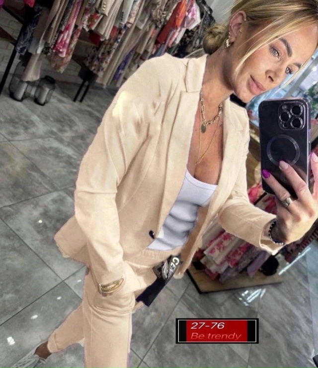 Костюм 23096102