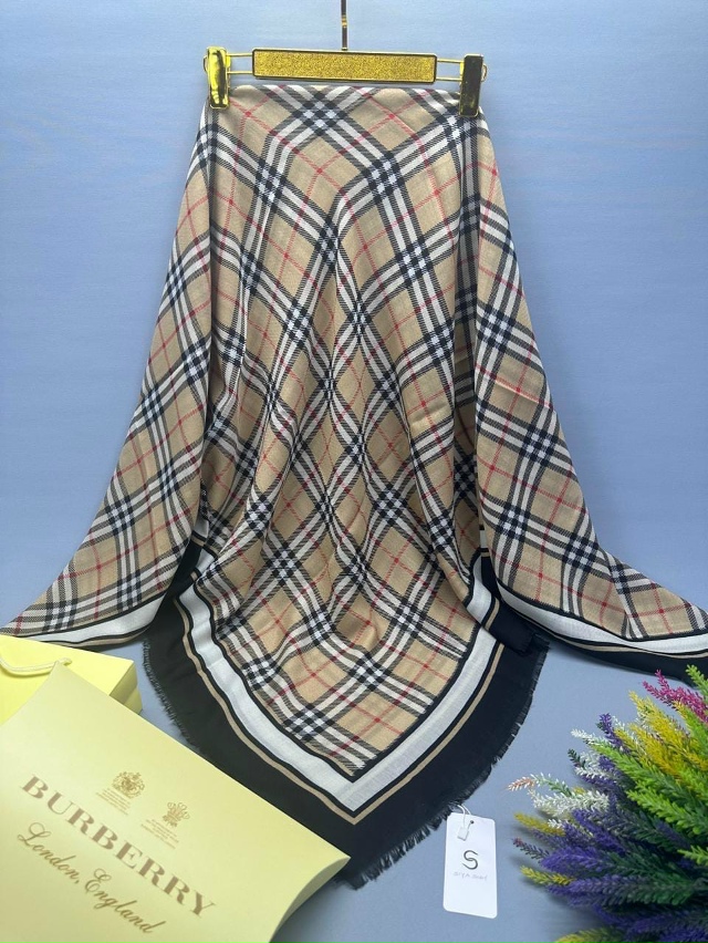 Платок 23098179