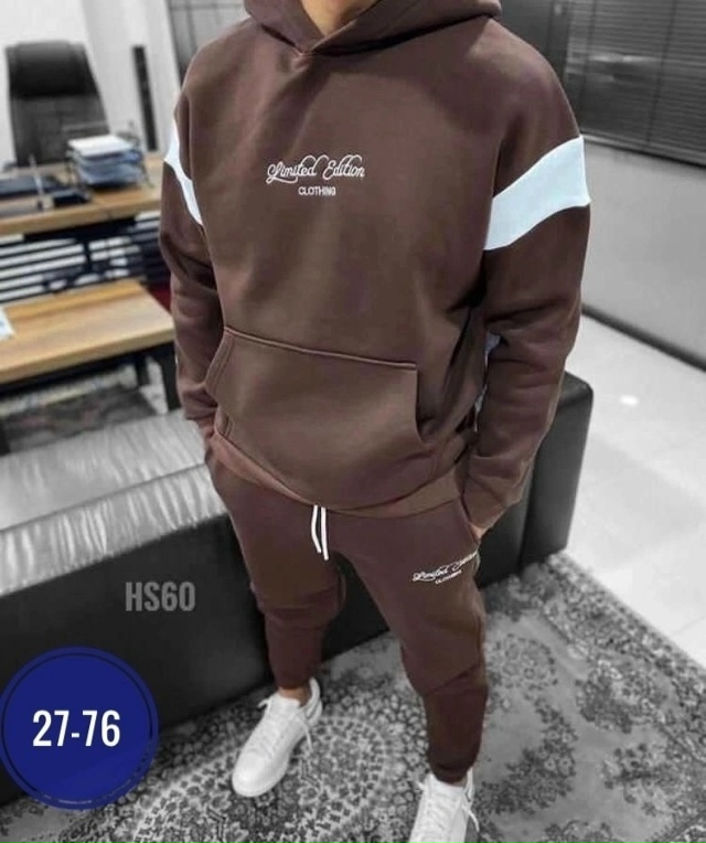 Спортивный костюм 23099492