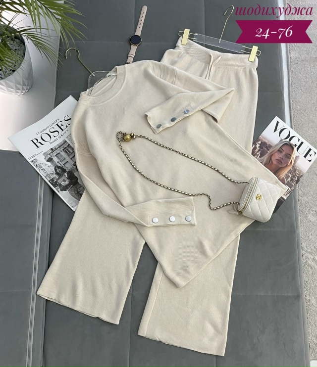 Костюм 23100361