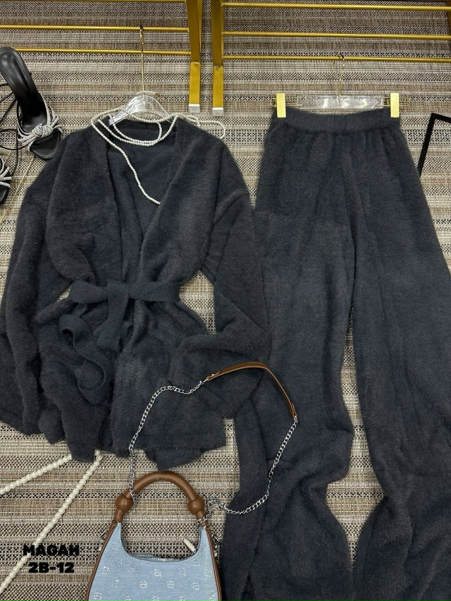 Костюм 23100504