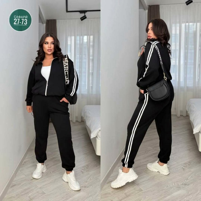 Спортивный костюм 23102855