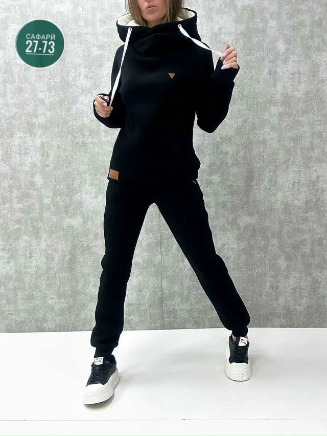 Спортивный костюм 23102669