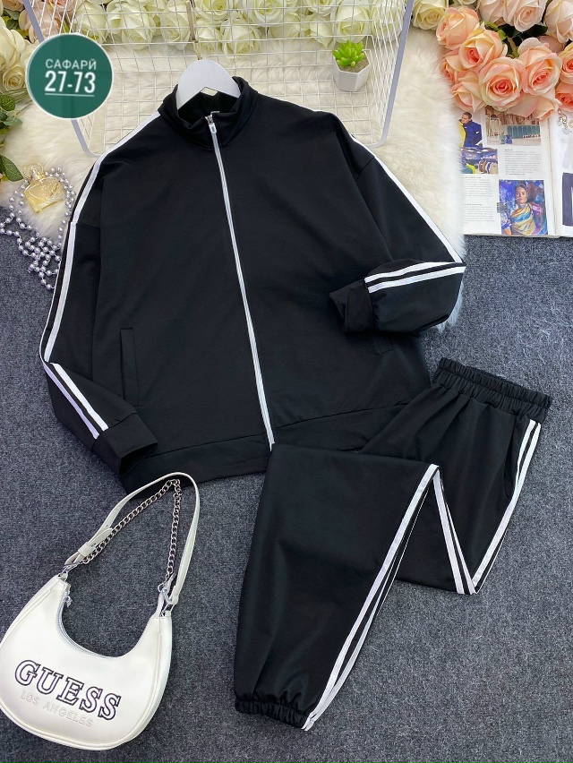 Спортивный костюм 23102855