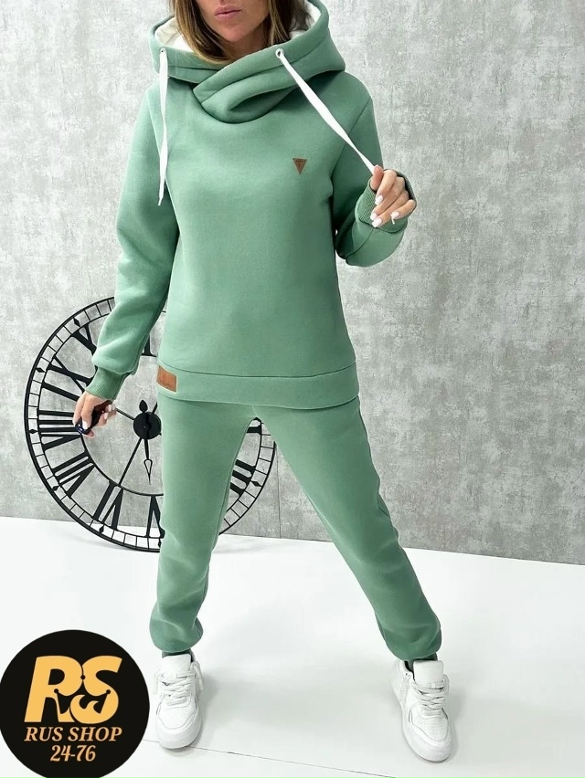 Спортивный костюм 23106191