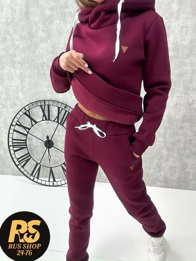 Спортивный костюм 23106191