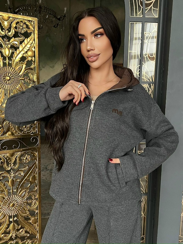 Костюм 23108232