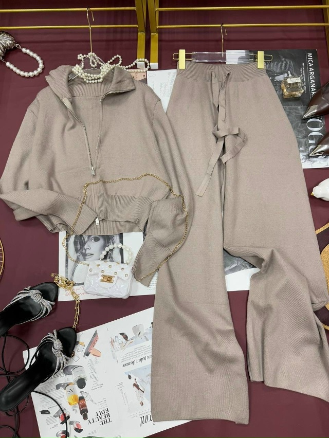 Костюм 23109722