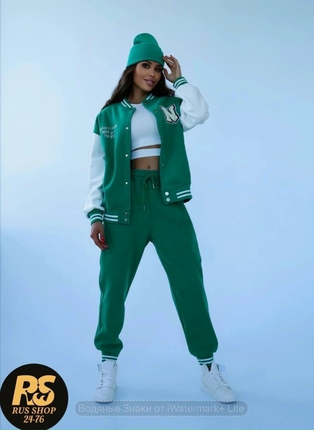 Спортивный костюм 23110529