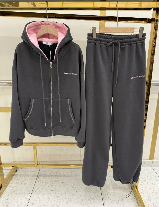 Костюм 23112345