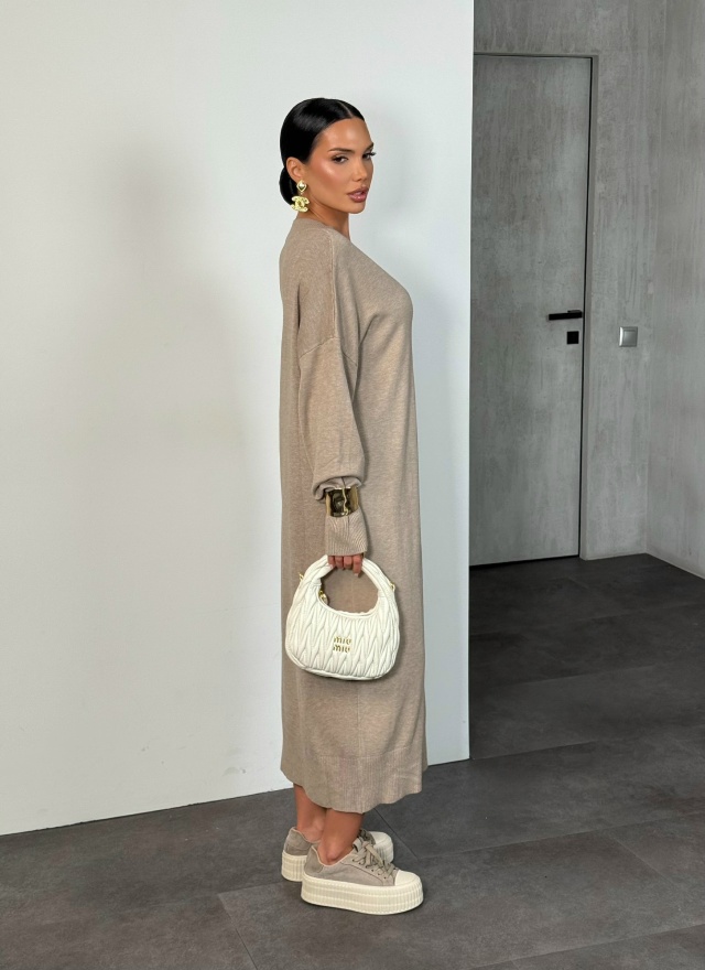 Платье 23114296