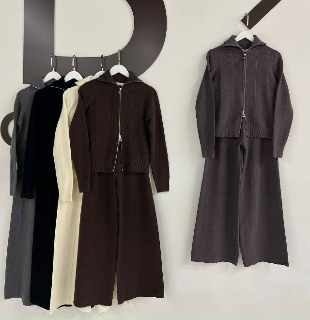 Костюм 23114541