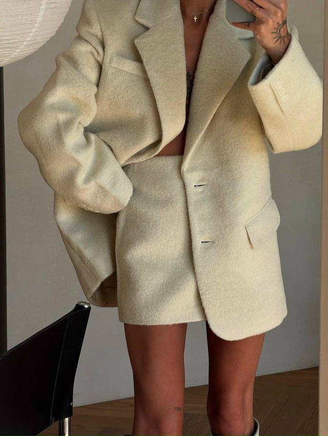 Костюм 23115349