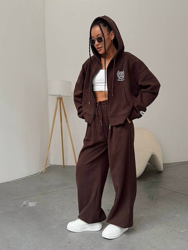 Спортивный костюм 23114619