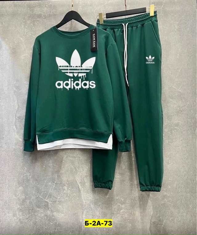 Спортивный костюм 23115786