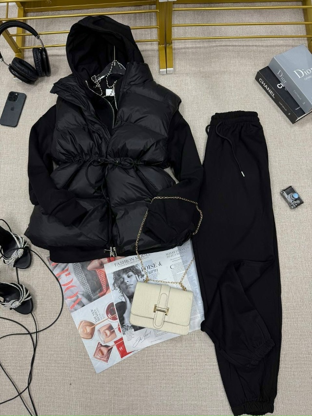 Спортивный костюм 23117984