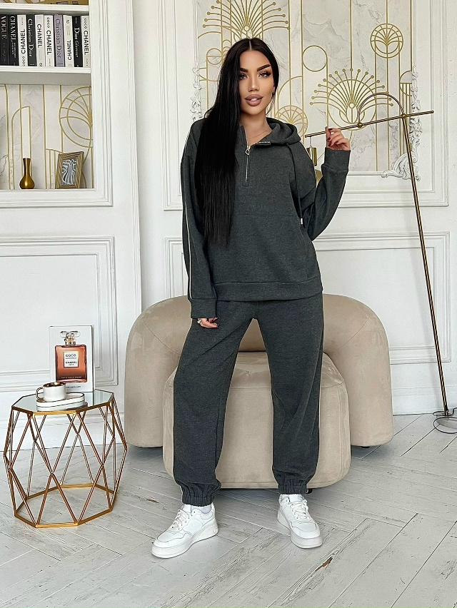 Спортивный костюм 23118849