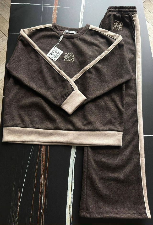 Спортивный костюм 23122691