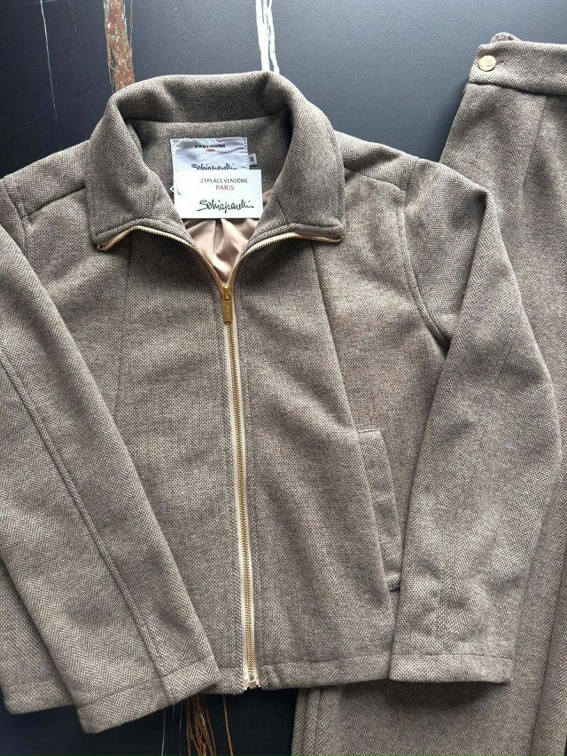 Спортивный костюм 23122692