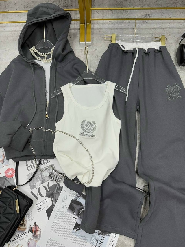 Спортивный костюм 23124646