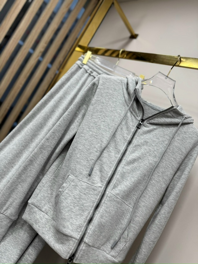 Костюм 23126192