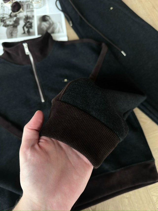 Спортивный костюм 23130079