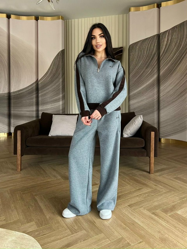 Спортивный костюм 23130079