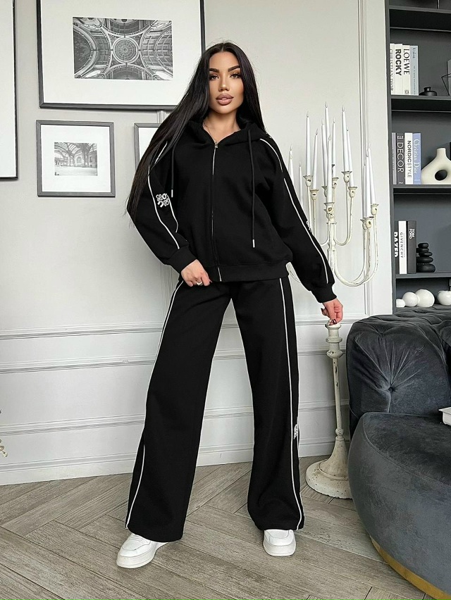 Спортивный костюм 23129987