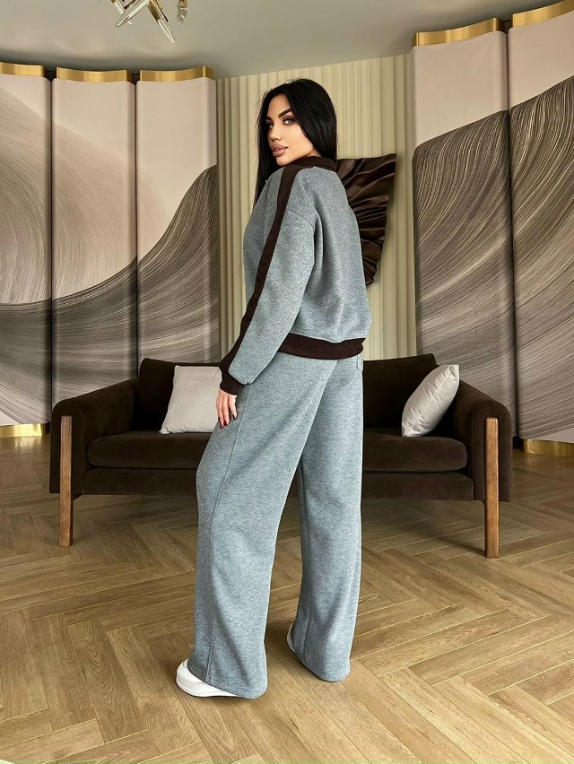 Спортивный костюм 23130079