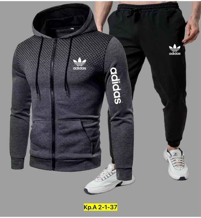 Спортивный костюм 23133960