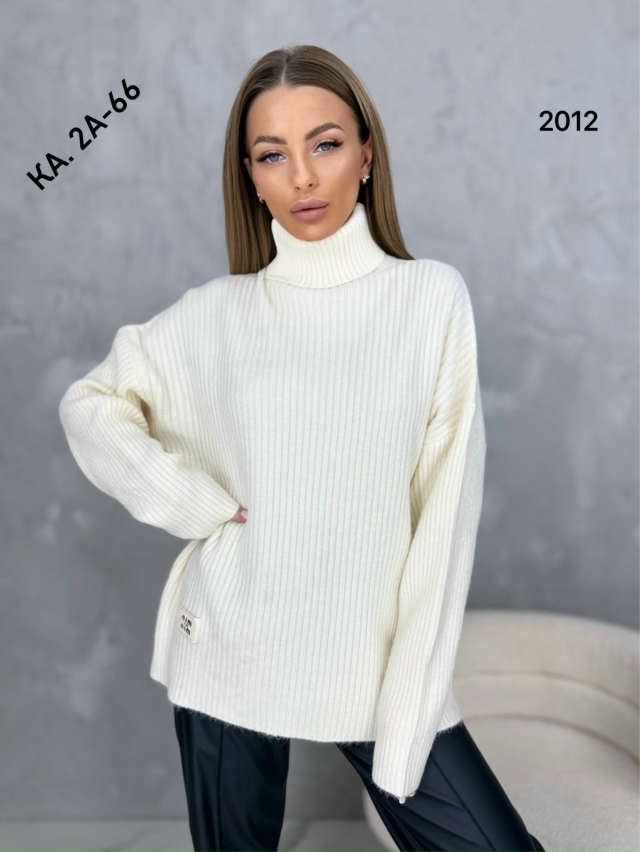 Свитер 23135799