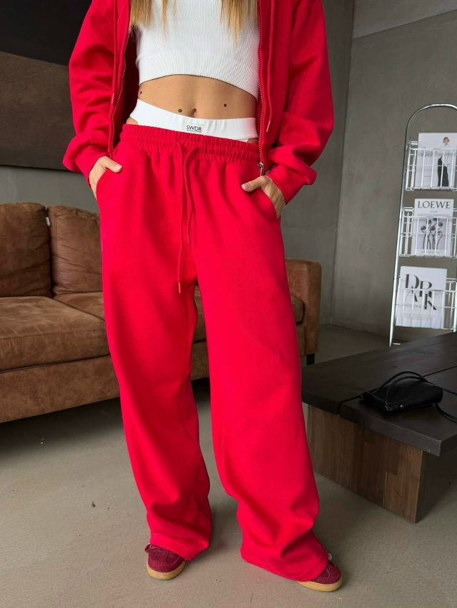 Спортивный костюм 23134820